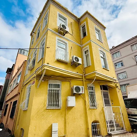 Cozy Yellow Home-2 * 伊斯坦布尔