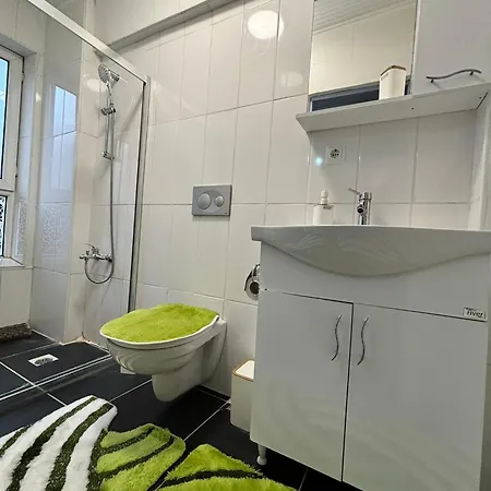 Cozy Yellow Home-2 伊斯坦布尔